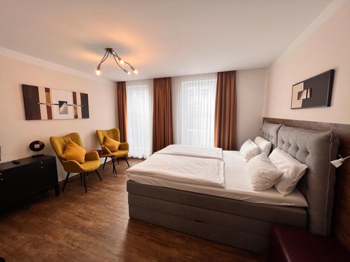 Hotel Primavera Parco Fürth エクステリア 写真