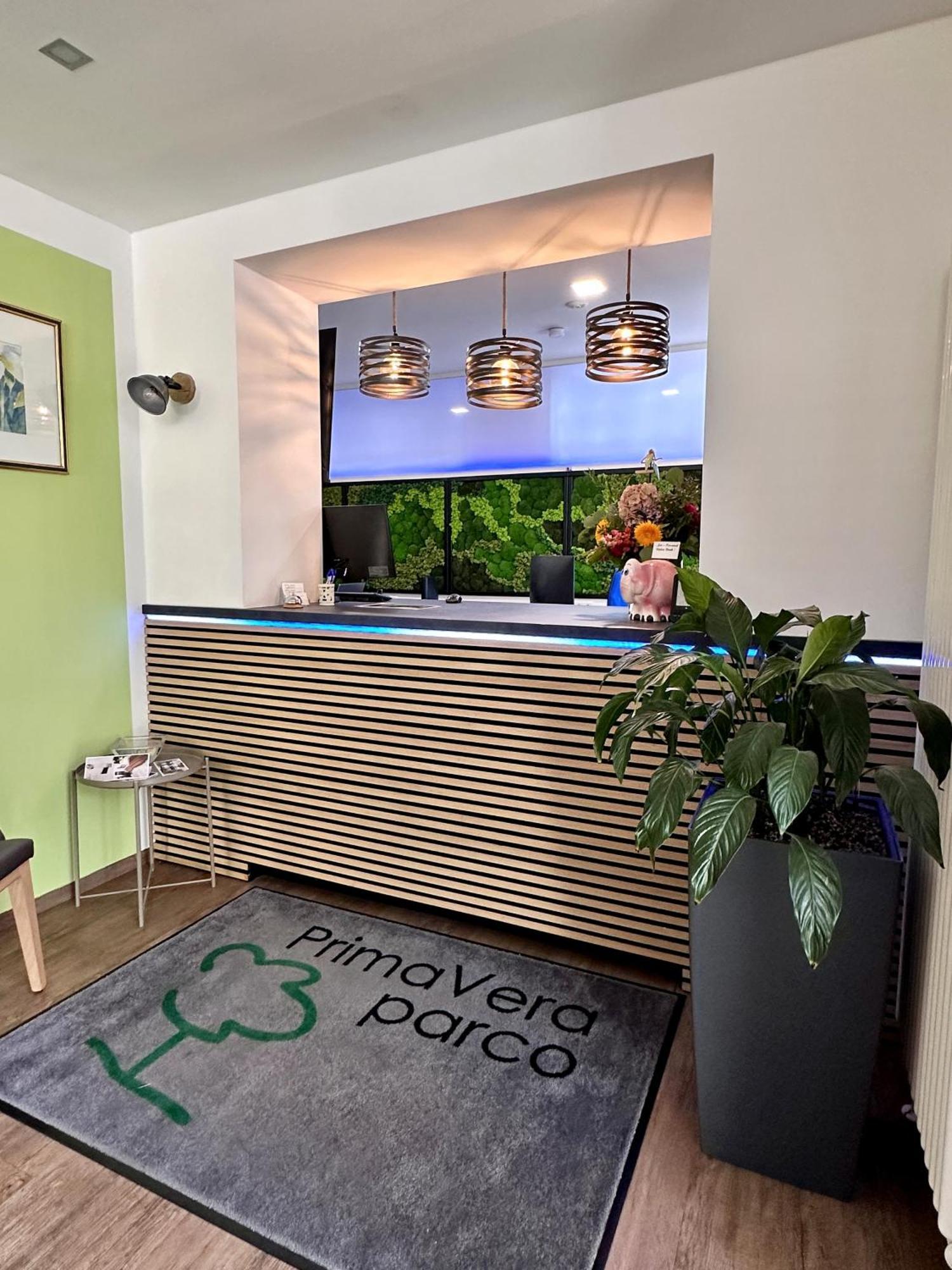Hotel Primavera Parco Fürth エクステリア 写真
