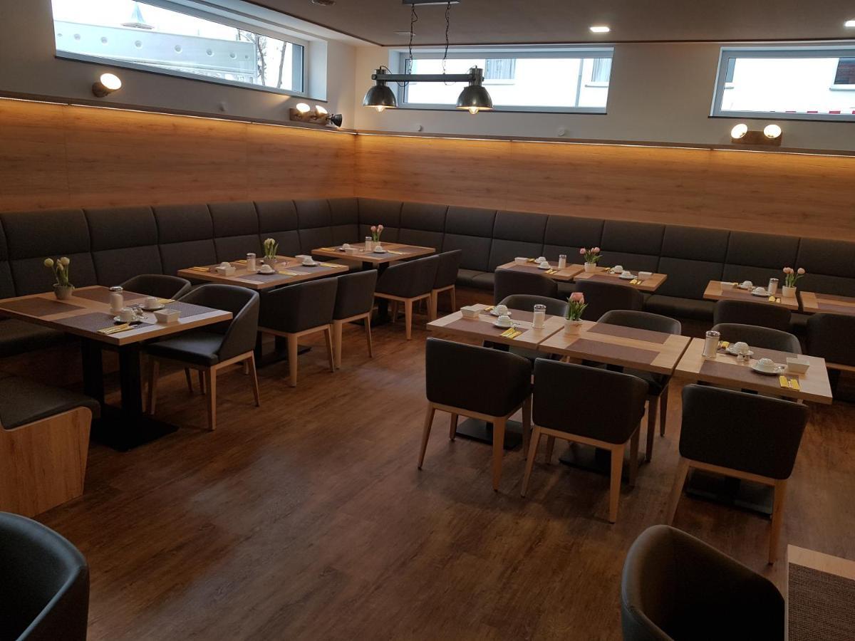 Hotel Primavera Parco Fürth エクステリア 写真